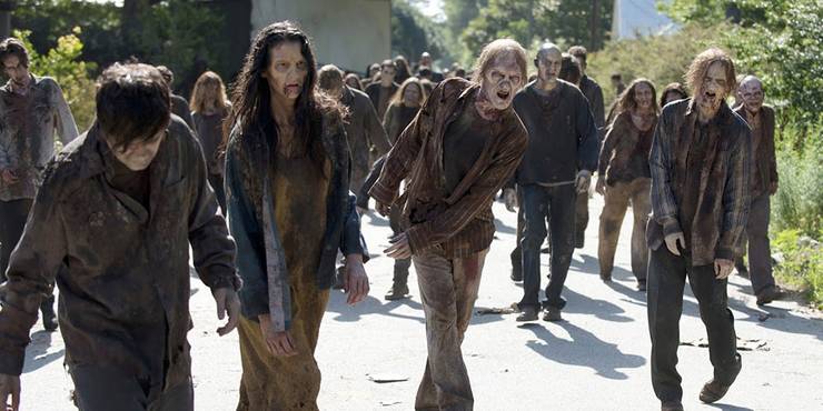 The Walking Dead 10 Things About The Zombies That Dont Make Sense The Walking Dead 10 Things About The Zombies That Dont Make Sense